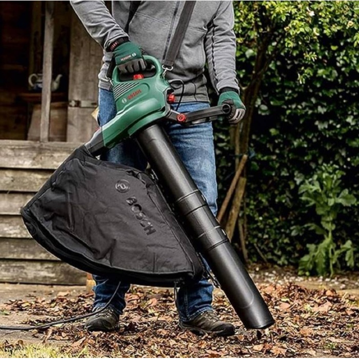 Bosch UniversalGardenTidy 3000W Yaprak Toplama ve Üfleme Makinesi