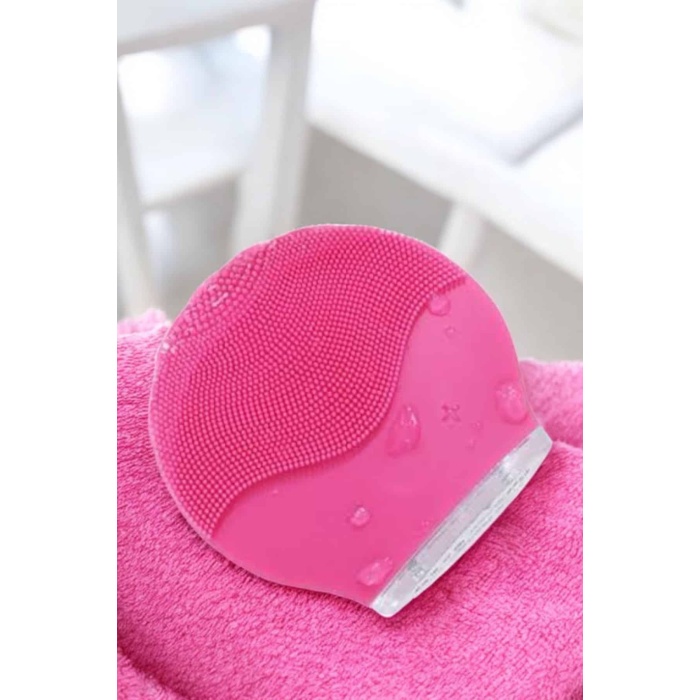 Profesyonel Yüz Temizleme Masaj Aleti Su Geçirmez, Kablosuz Şarj Özellikli Kolay Temizlenebilir