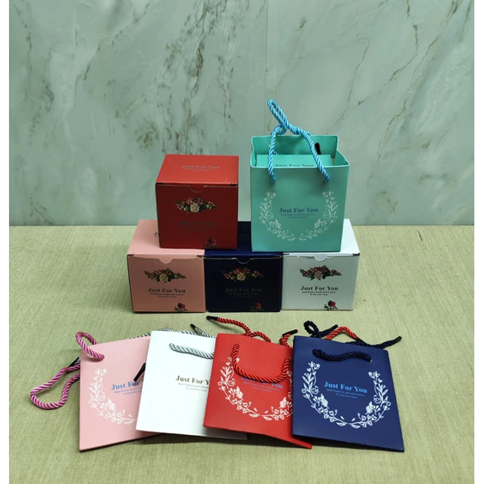 Romantik  Gül Yüzük Kutusu Kare Alk5008