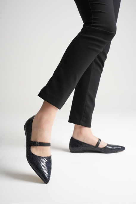 Isolde Kadın Lacivert Kroko Babet Ayakkabı