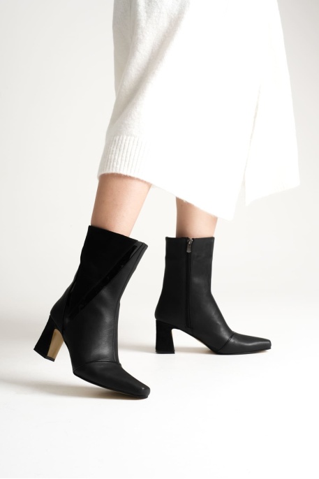 Anisa Kadın Siyah  Kalın Topuklu Kışlık Bot
