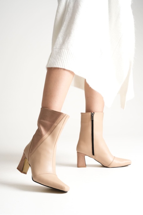 Anisa Kadın Bej  Kalın Topuklu Kışlık Bot