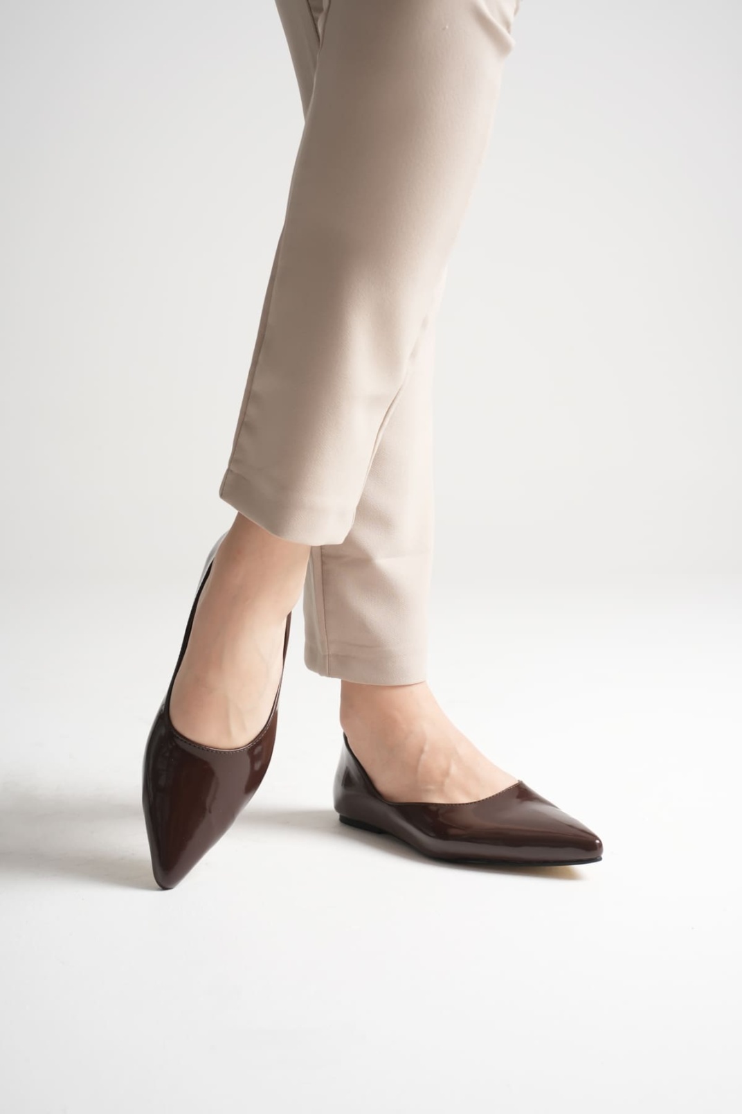 Ariana Kadın Günlük Acı Kahve Rugan Babet Ayakkabı