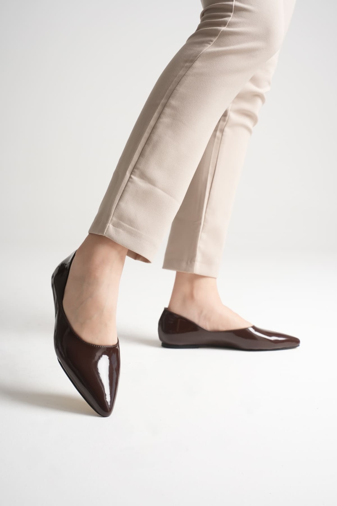 Ariana Kadın Günlük Acı Kahve Rugan Babet Ayakkabı