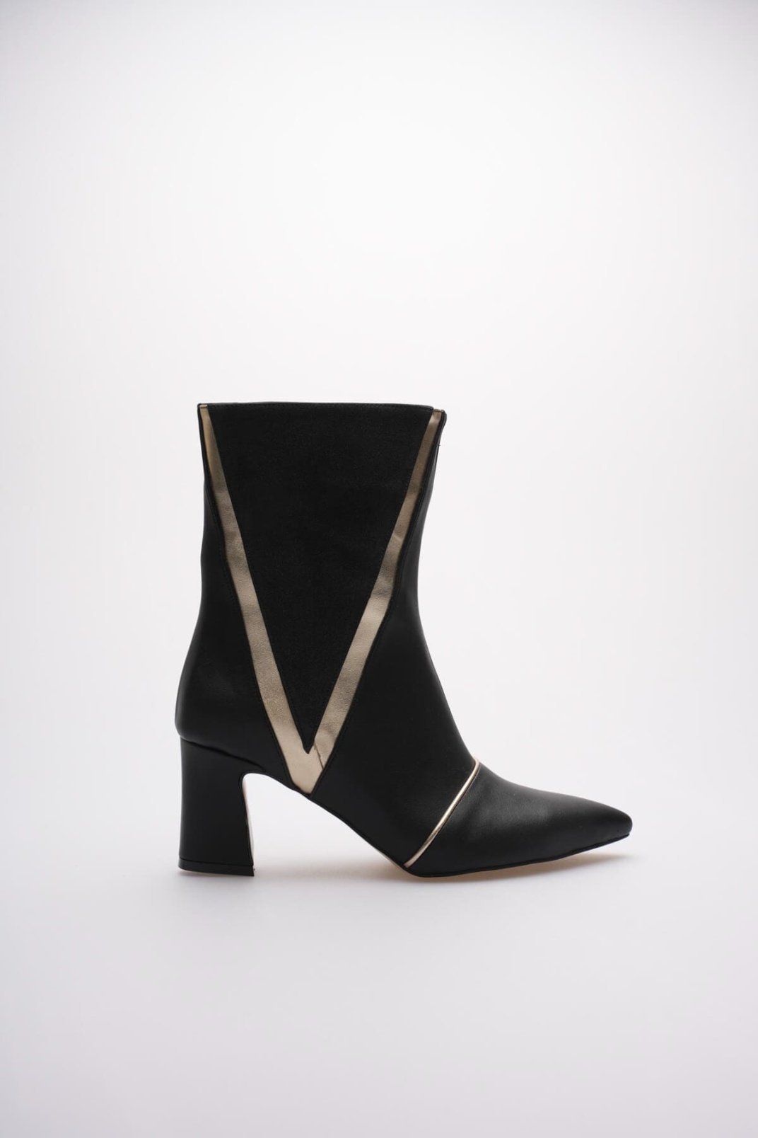 Anisa Kadın Siyah Altın  Kalın Topuklu Kışlık Bot