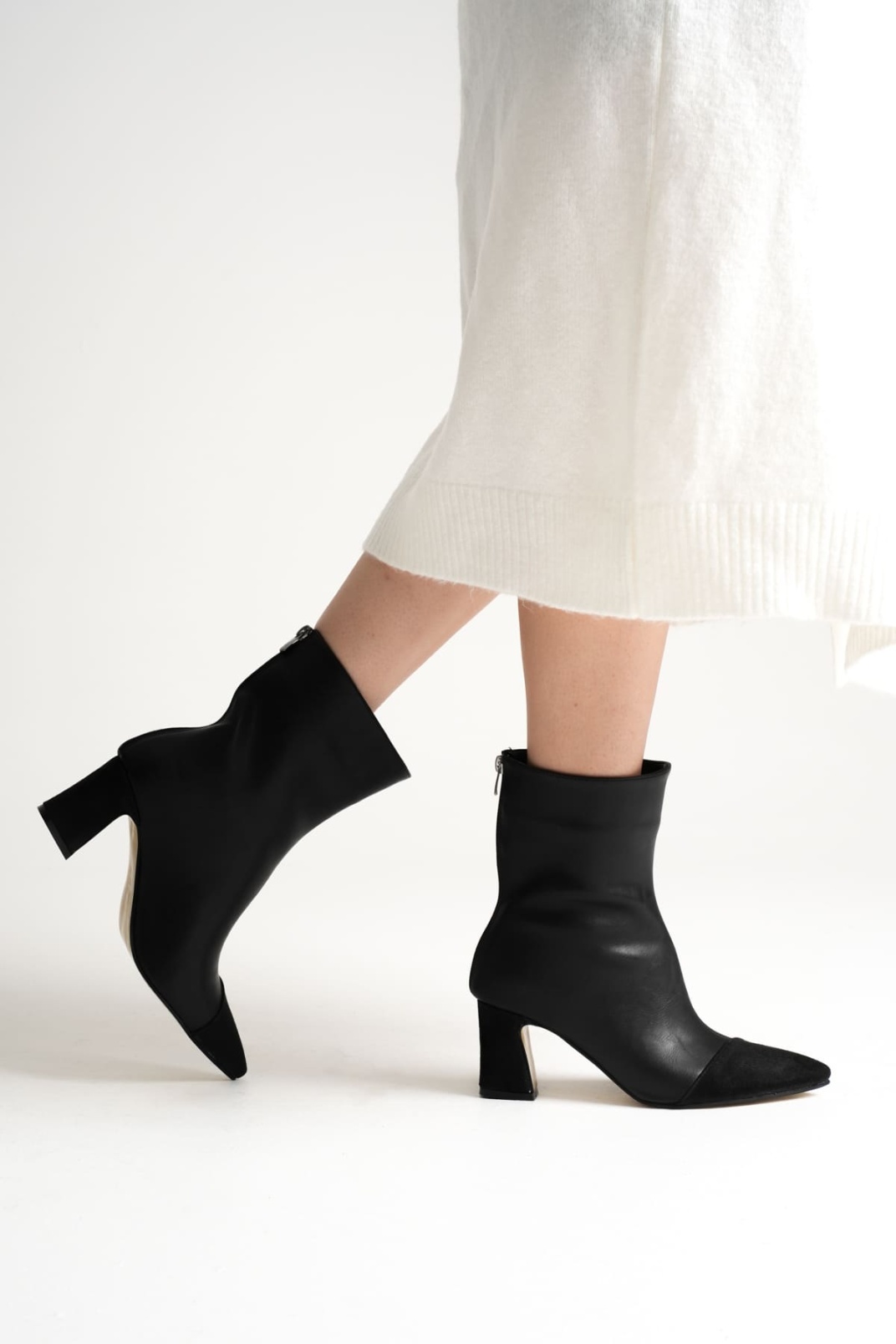 Lucinda Kadın Siyah Kalın Topuklu Kışlık Bot