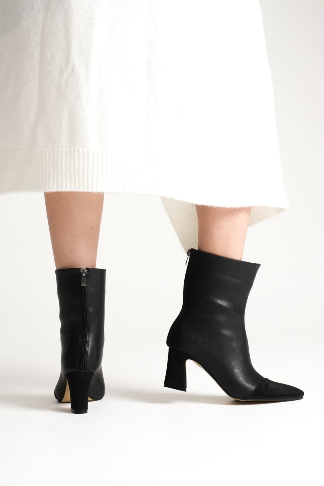 Lucinda Kadın Siyah Kalın Topuklu Kışlık Bot