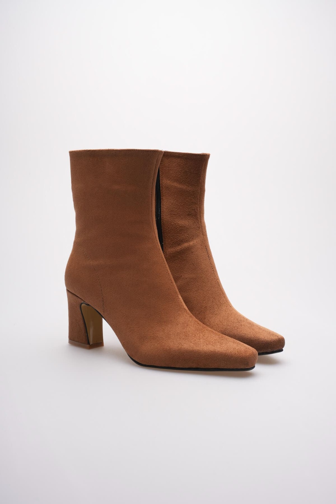 Fiora Kadın Taba Süet Kalın Topuklu Kışlık Bot