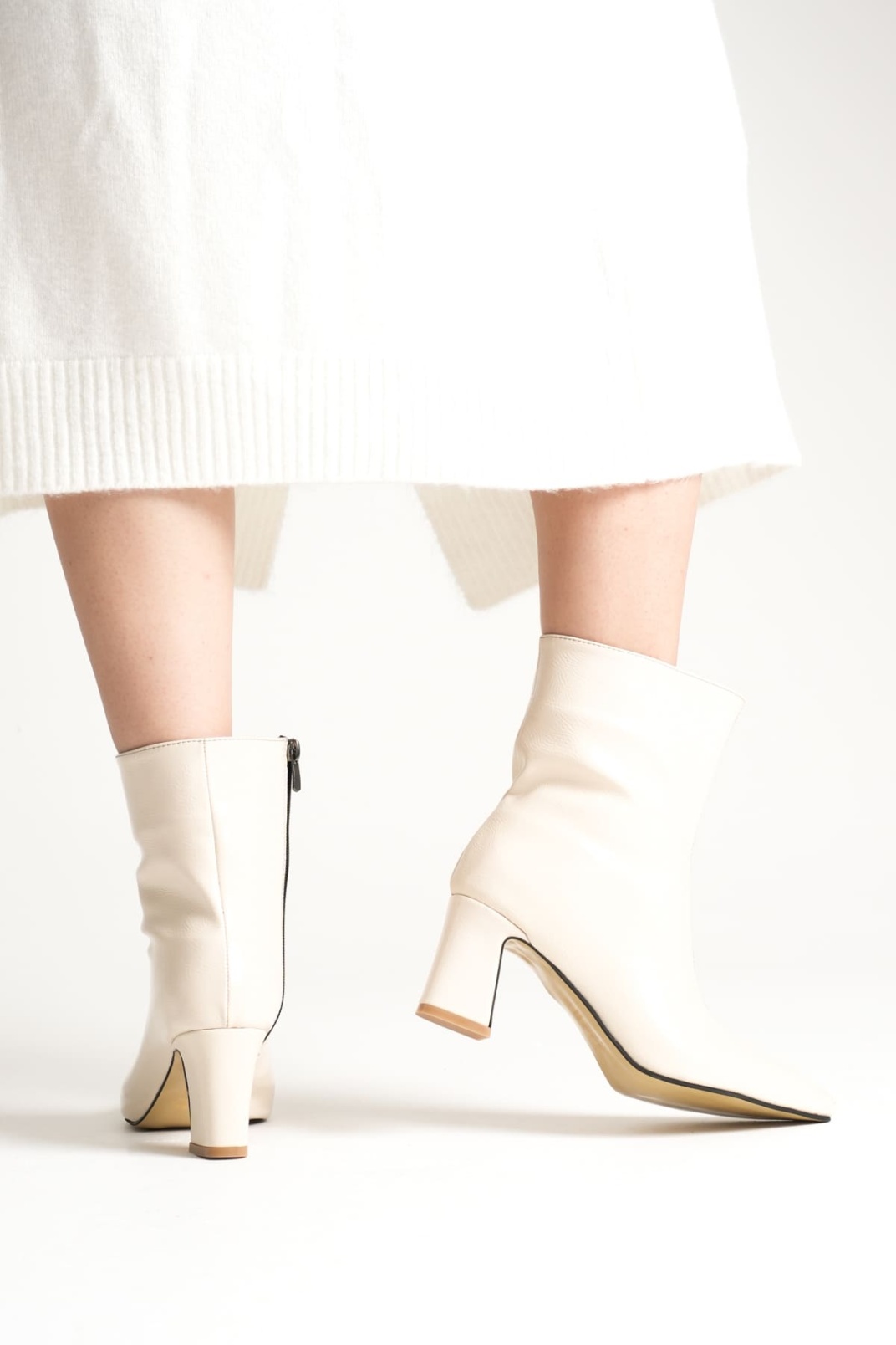 Nadia Kadın Krem Kalın Topuklu Kışlık Bot