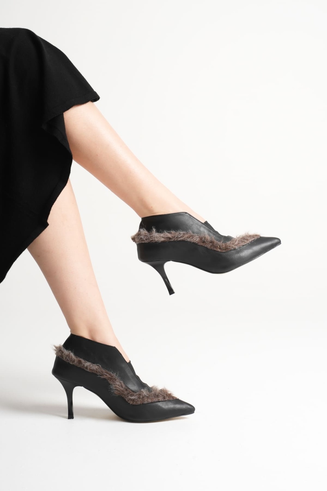 Elsa Kadın Siyah Topuklu Kışlık Bot