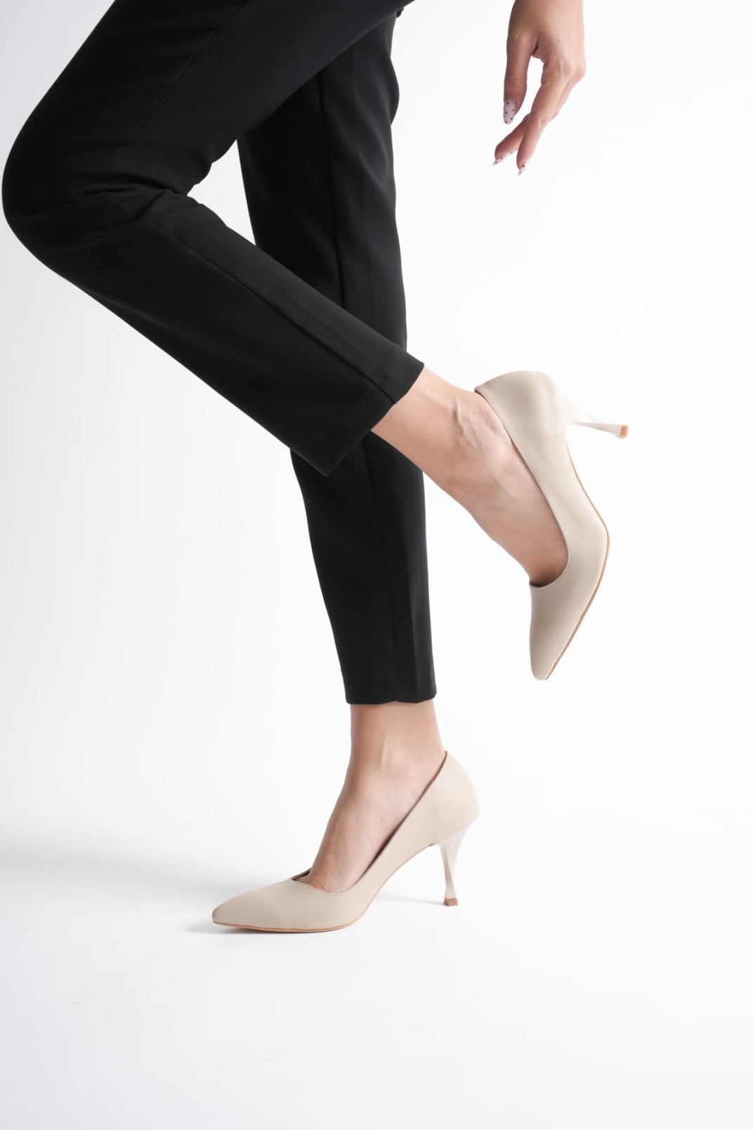 Louise Kadın Bej Topuklu Ayakkabı