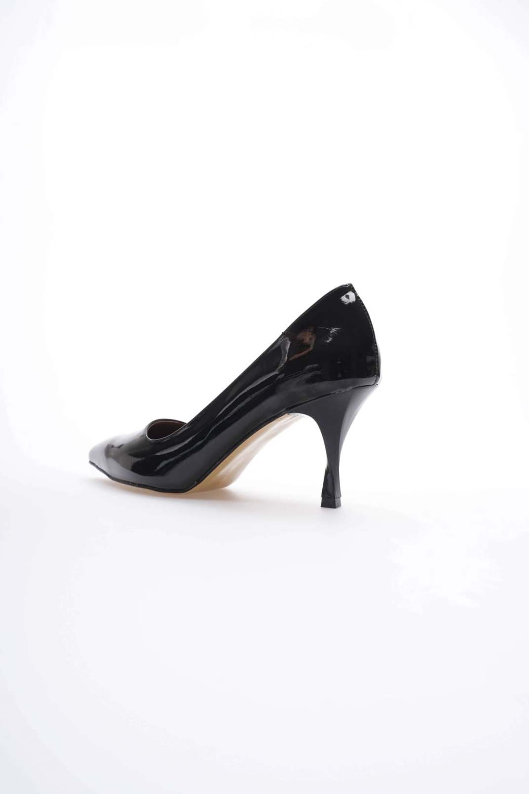 Louise Kadın Siyah Rugan Topuklu Ayakkabı