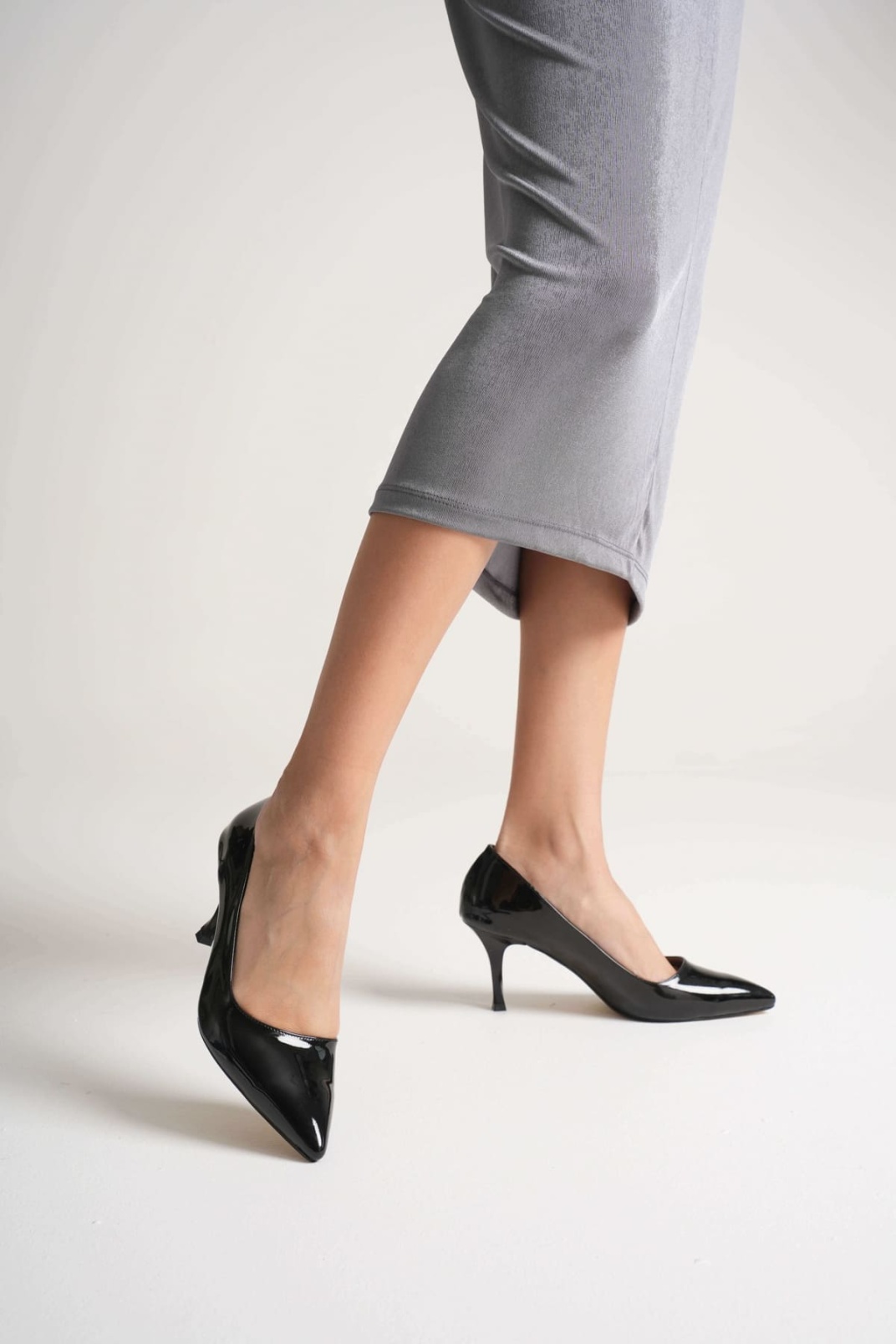 Louise Kadın Siyah Rugan Topuklu Ayakkabı