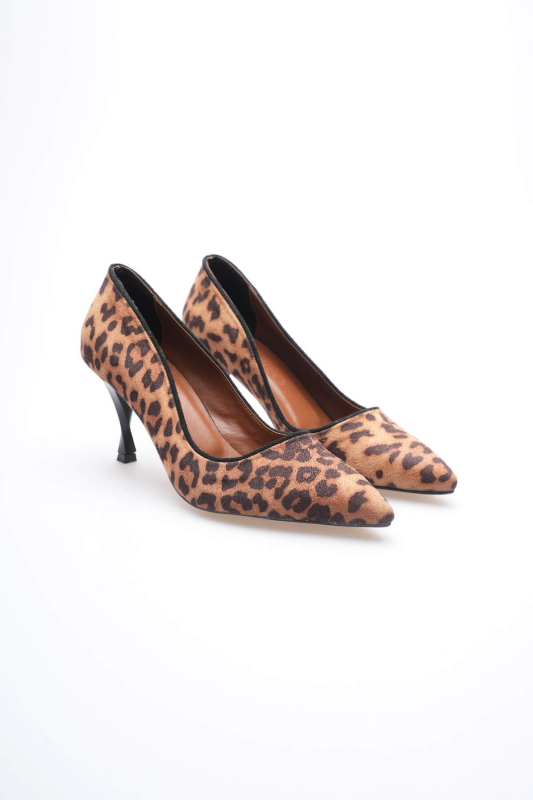 Felice Kadın Leopar Desenli Süet Topuklu Ayakkabı