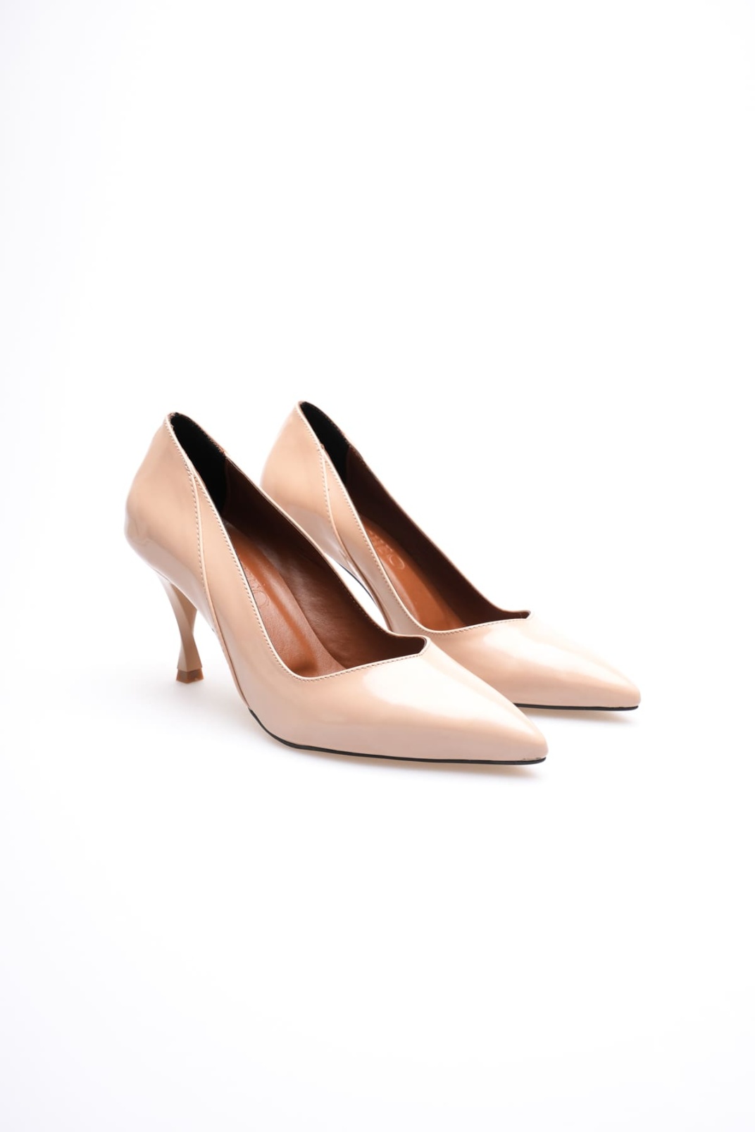 Monya Kadın Bej Rugan Topuklu Ayakkabı