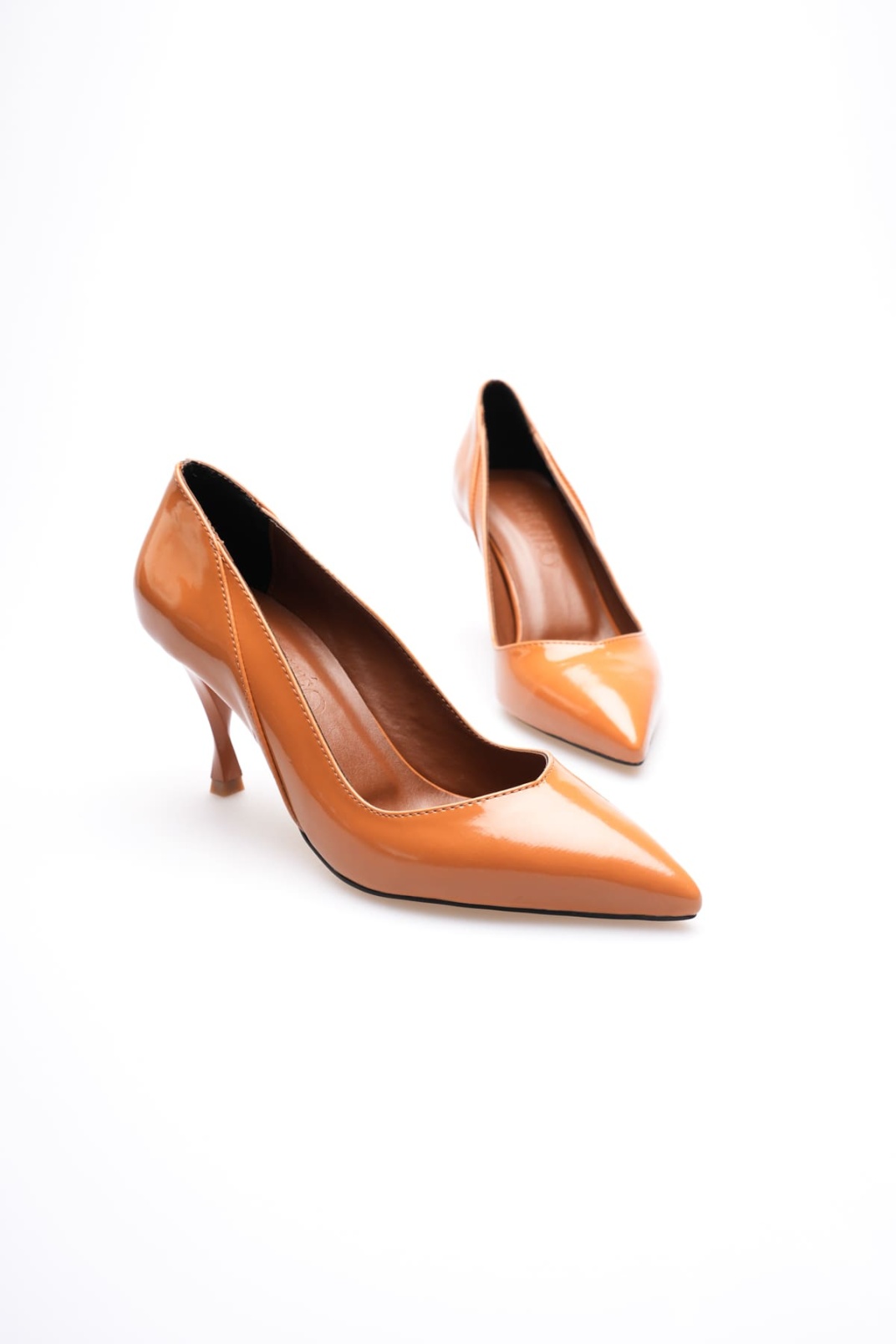 Monya Kadın Turuncu Rugan Topuklu Ayakkabı