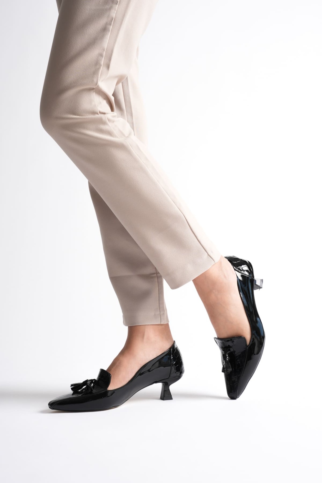 Lily Kadın Siyah Rugan Topuklu Ayakkabı