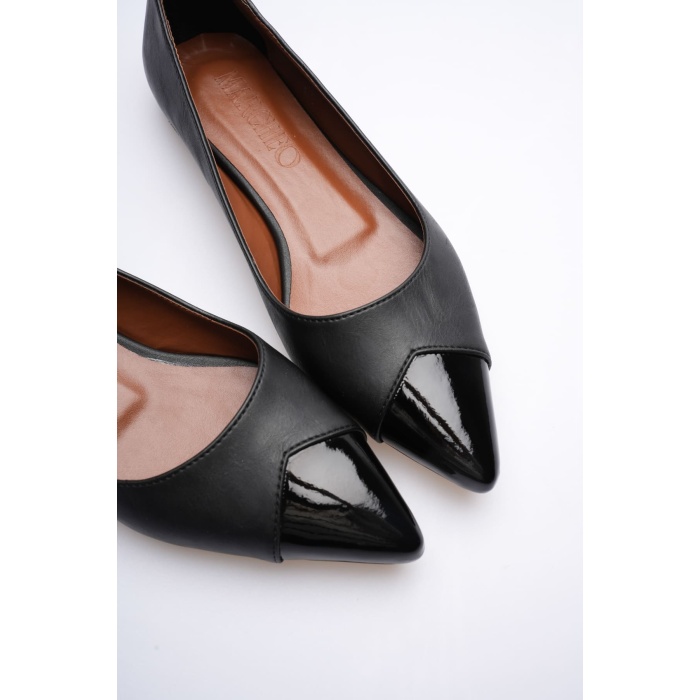 Margaret Kadın Siyah Rugan Babet Ayakkabı