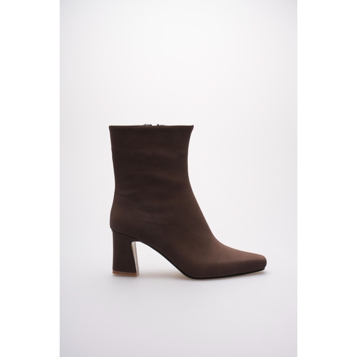 Fiora Kadın Acı Kahve Süet Kalın Topuklu Kışlık Bot