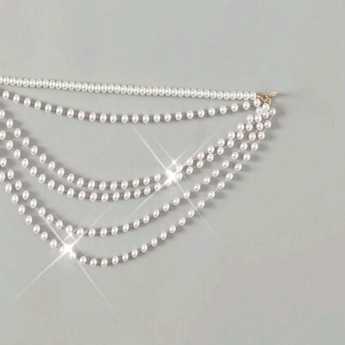 İnci Şıklığıyla Plajlarda Parla – Ayarlanabilir Bikini Zincir Aksesuarı