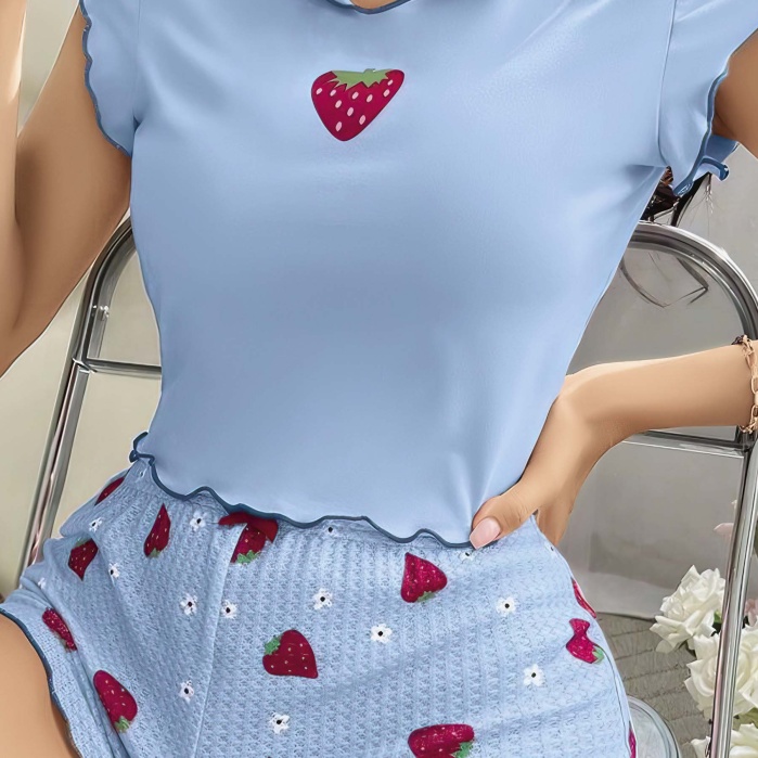 Mavi Önü Çilek Detaylı Şortlu Gecelik Takımı