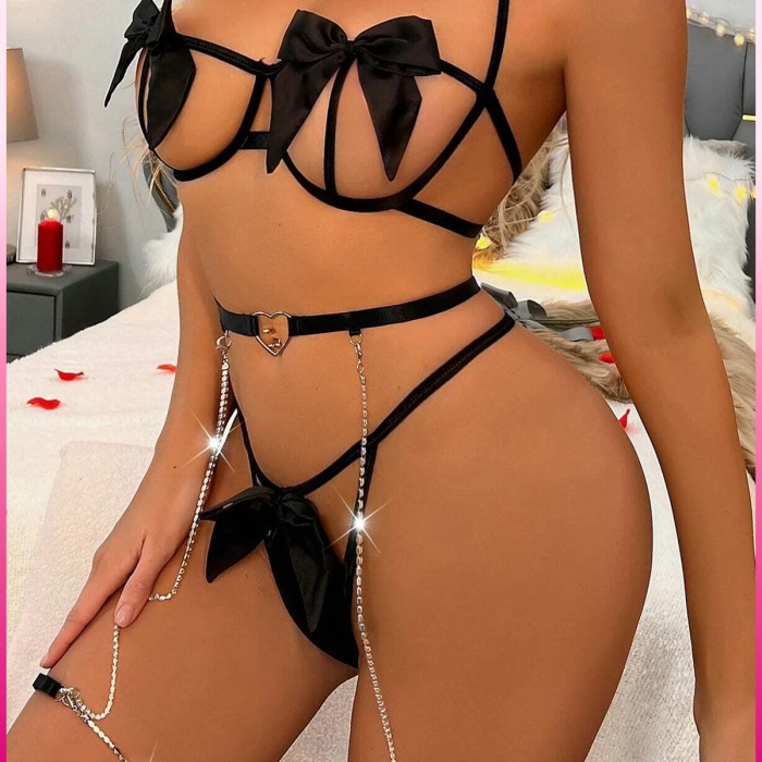 Siyah Göğüs Fiyonklu Balenli Seksi Jartiyer Takım