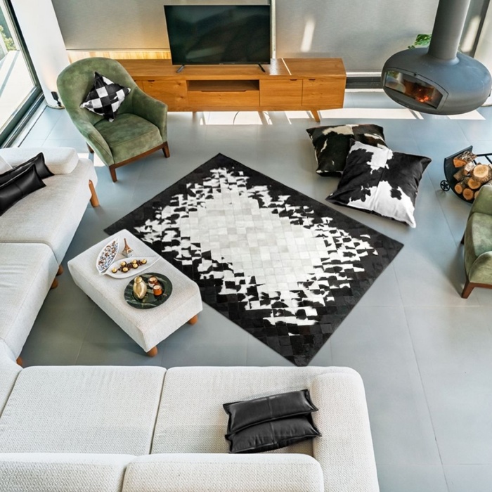 Barrio Rico %100 Doğal Dana Derisi Kaymaz Taban Premium Patchwork Halı - Siyah Beyaz