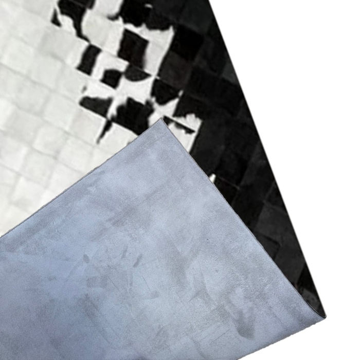 Barrio Rico %100 Doğal Dana Derisi Kaymaz Taban Premium Patchwork Halı - Siyah Beyaz