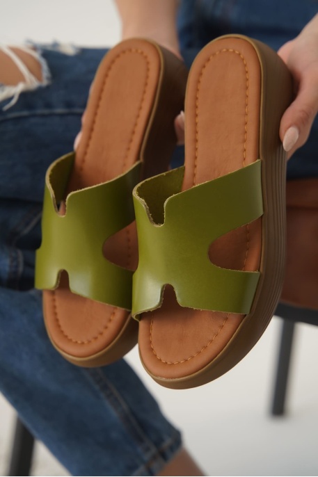 Haki Yeşil Hakiki Deri Terlik TR31MY54G