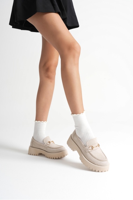 Toka Detaylı Bej Süet Günlük Loafer Ayakkabı TR10MS04D