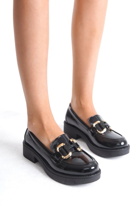 Rugan Siyah Gold Tokalı Kadın Loafer TR17MS02A