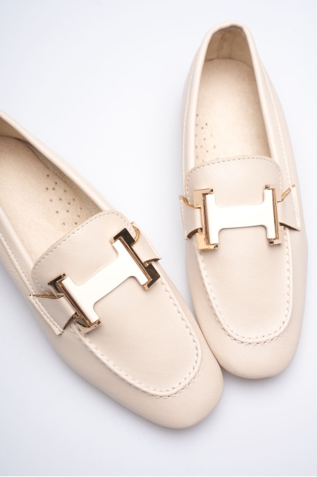 Kadın Bej Şık Tokalı Günlük Ayakkabı TR27MS05B