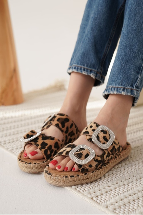 Süet Leopar Taşlı Kadın Terlik TR35MY05E