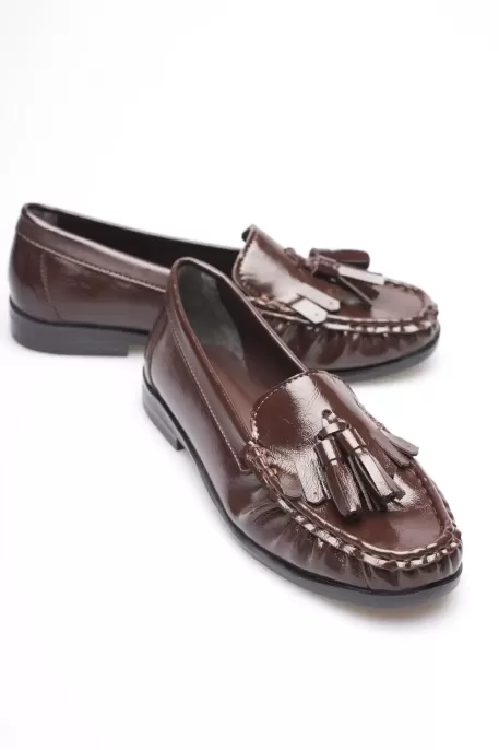 Acı Kahve Rugan Püsküllü Kadın Loafer Ayakkabı TR88MS01B