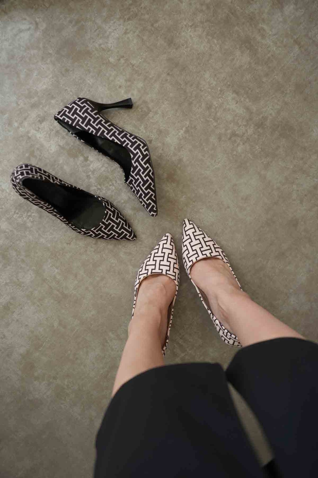 Kadın Siyah Desenli Stiletto TR08MS12A