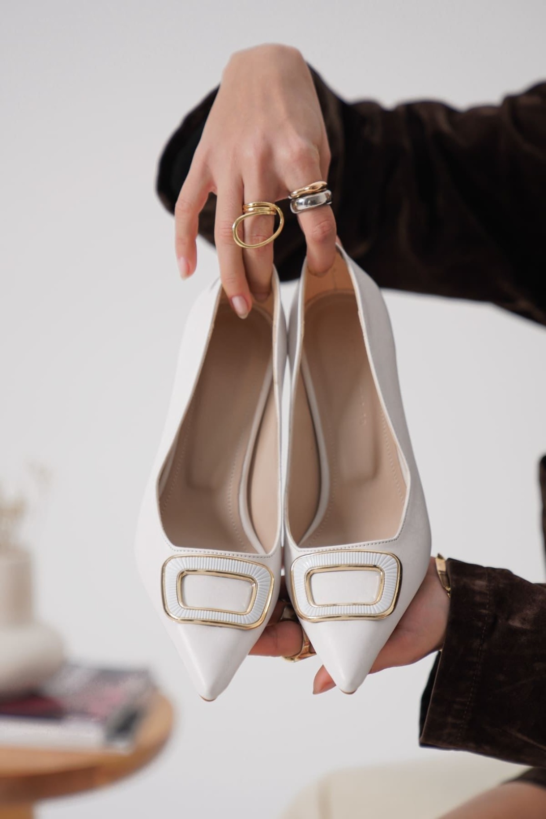 Kadın Beyaz Topuklu Ayakkabı TR12MS07B