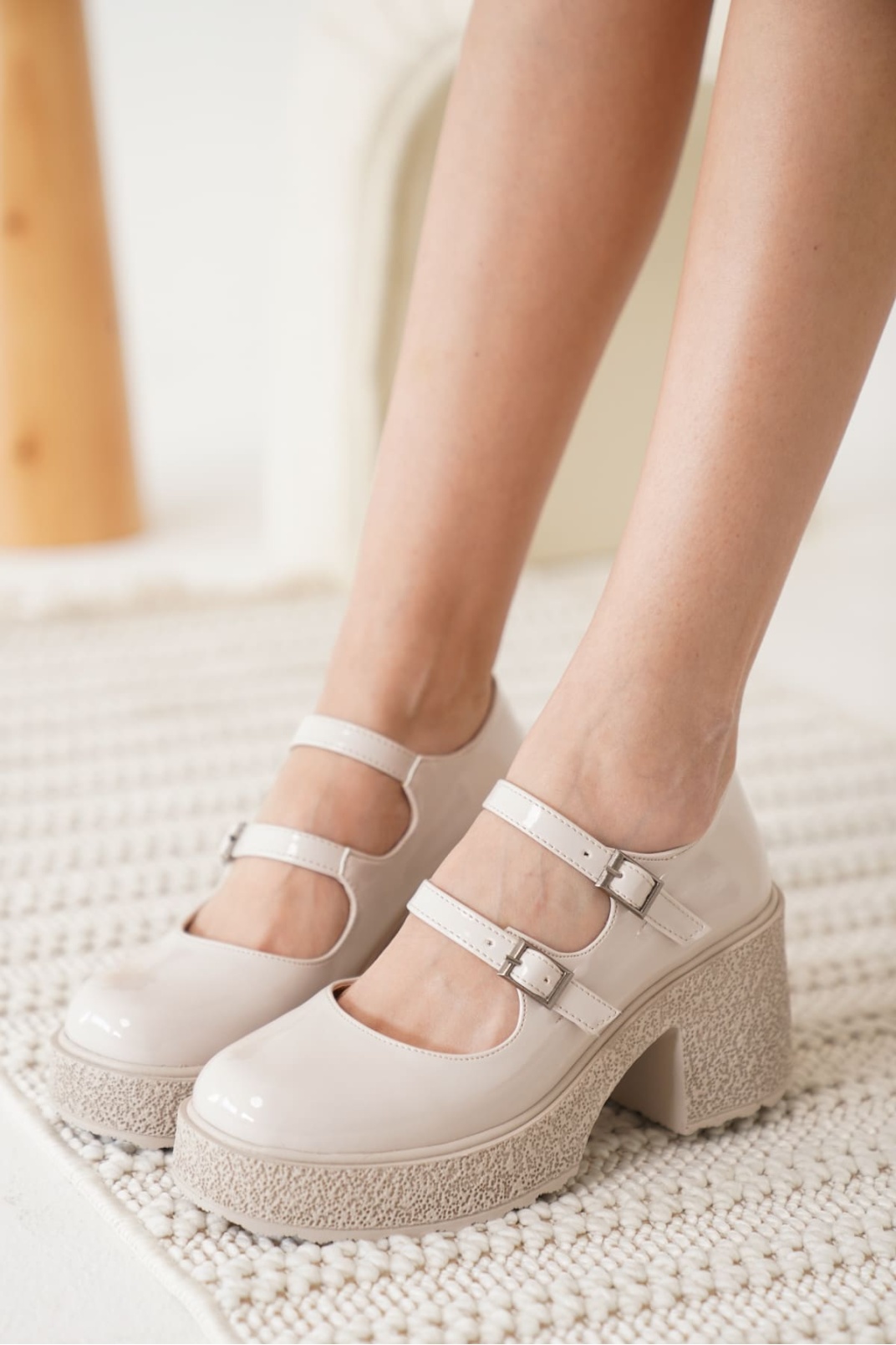 Kadın Bej Günlük Ayakkabı TR06MS07B