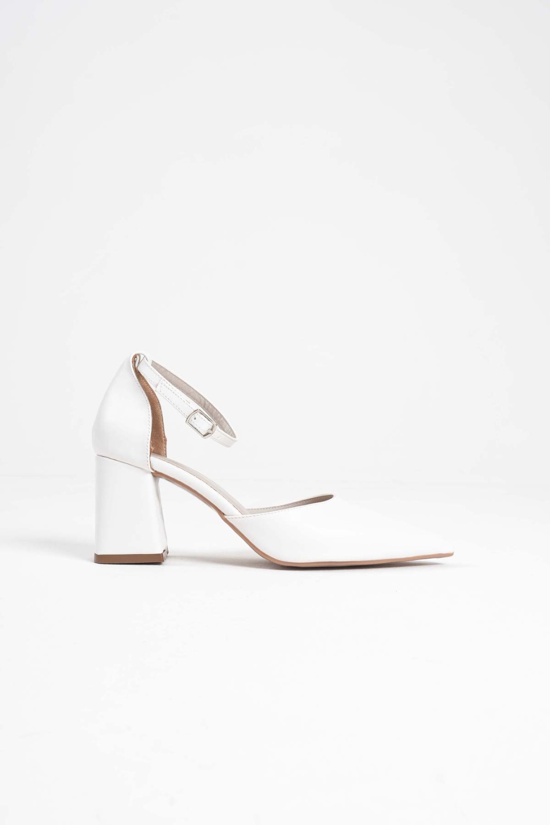 Beyaz Cilt Kadın Topuklu Ayakkabı TR08MS11E