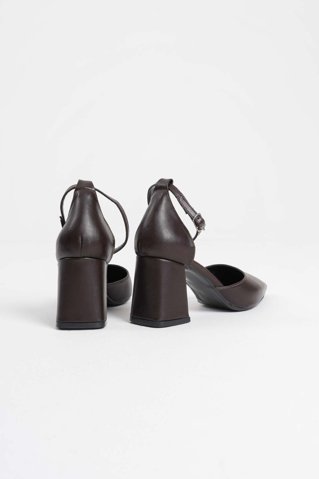 Acı Kahve Cilt Kadın Topuklu Ayakkabı TR08MS11F