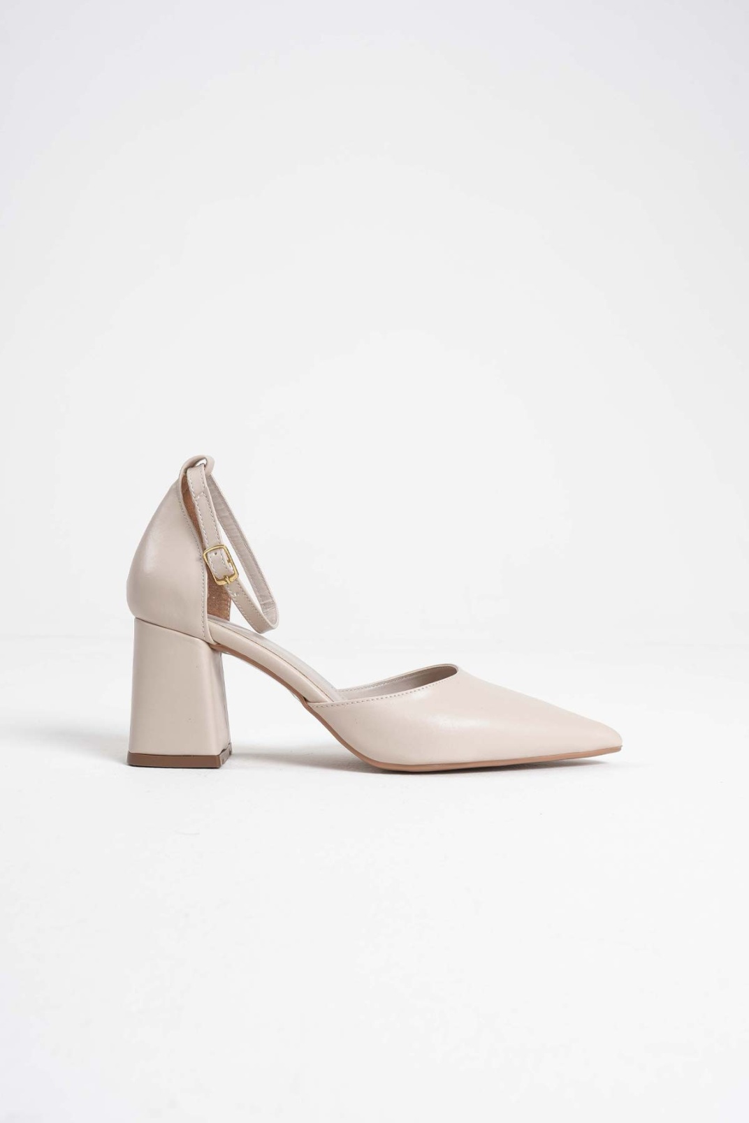 Bej Cilt Kadın Topuklu Ayakkabı TR08MS11G