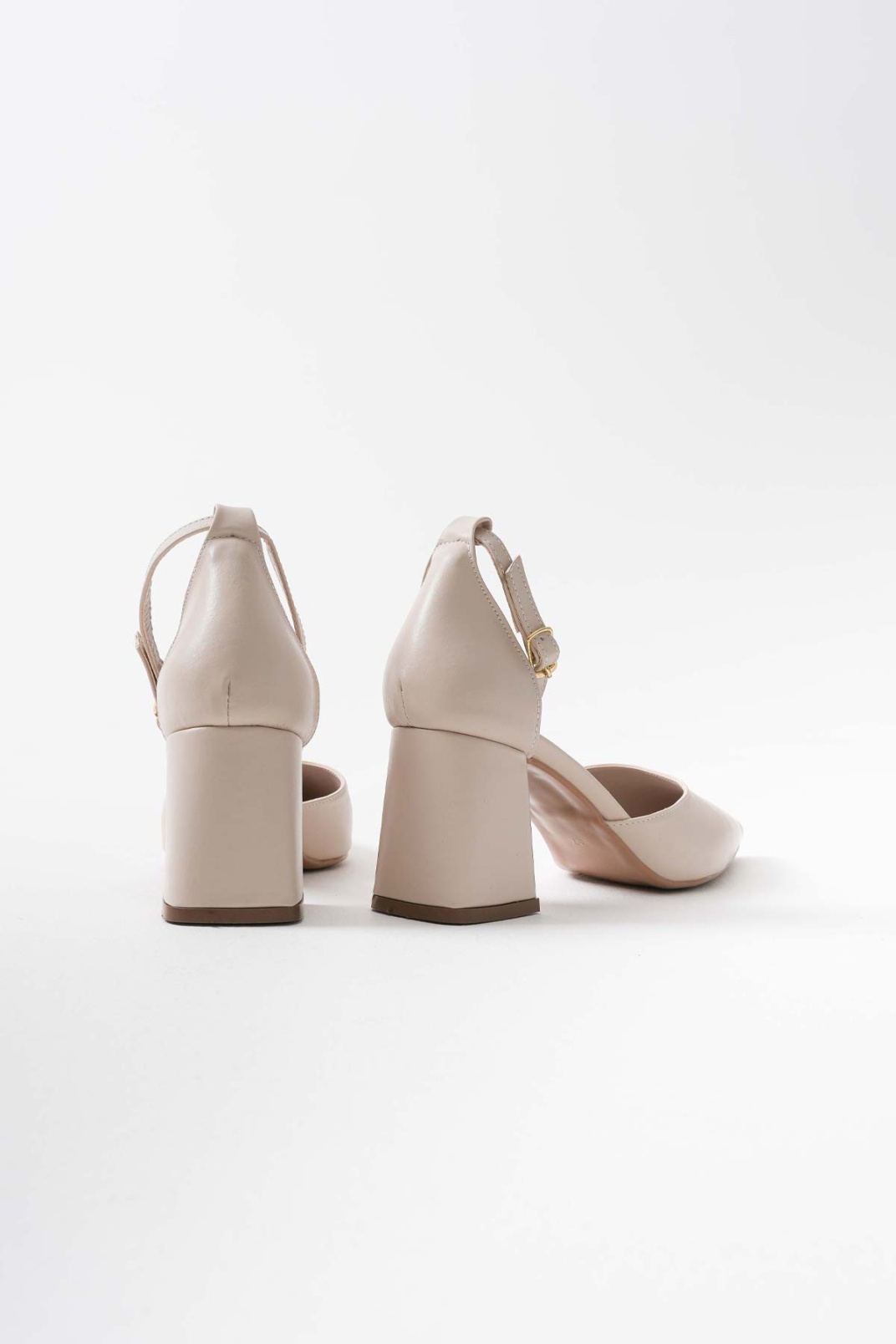 Bej Cilt Kadın Topuklu Ayakkabı TR08MS11G