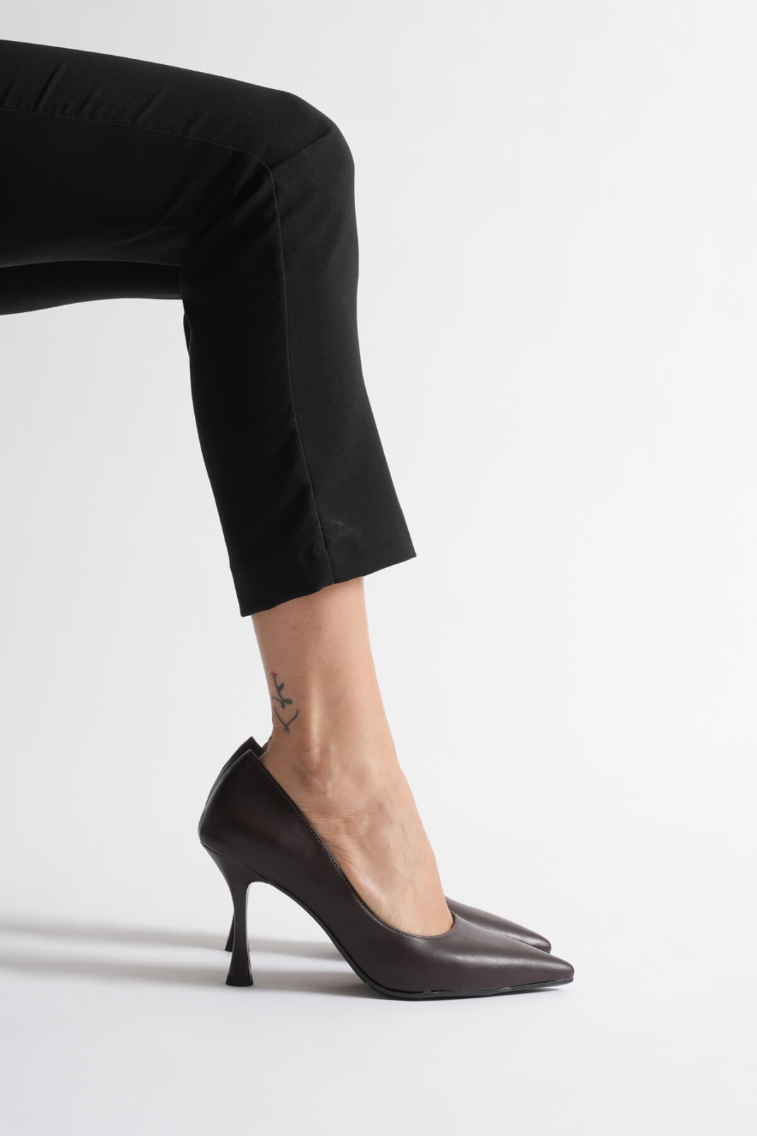 Kadın Acı Kahve Cilt Topuklu Ayakkabı TR08MS45Y