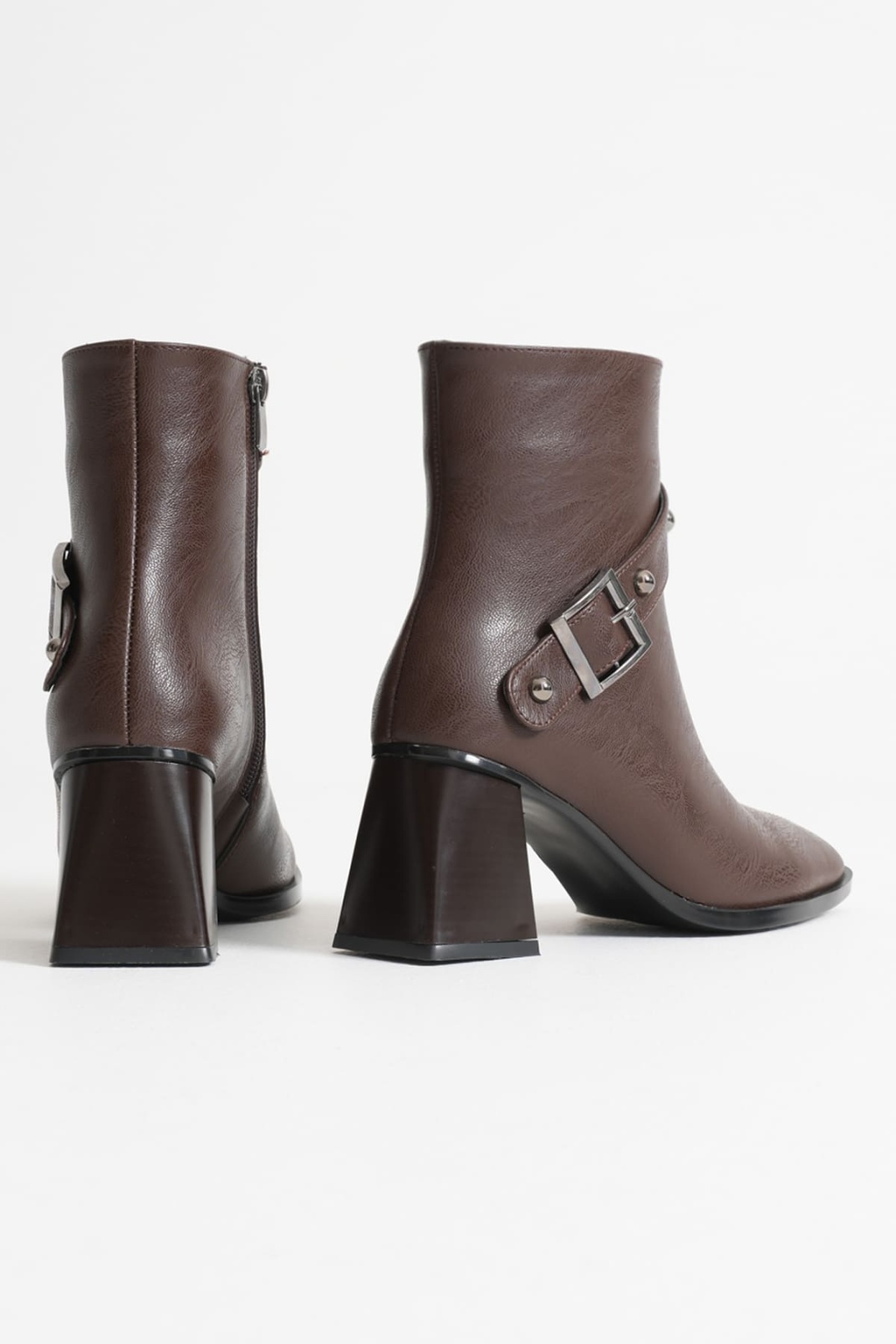 Kadın Acı Kahve Topuklu Bot TR08MK25C