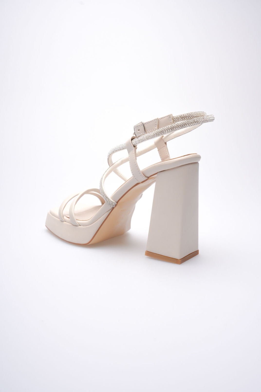 Kadın Bej Topuklu Sandalet TR12MY02C