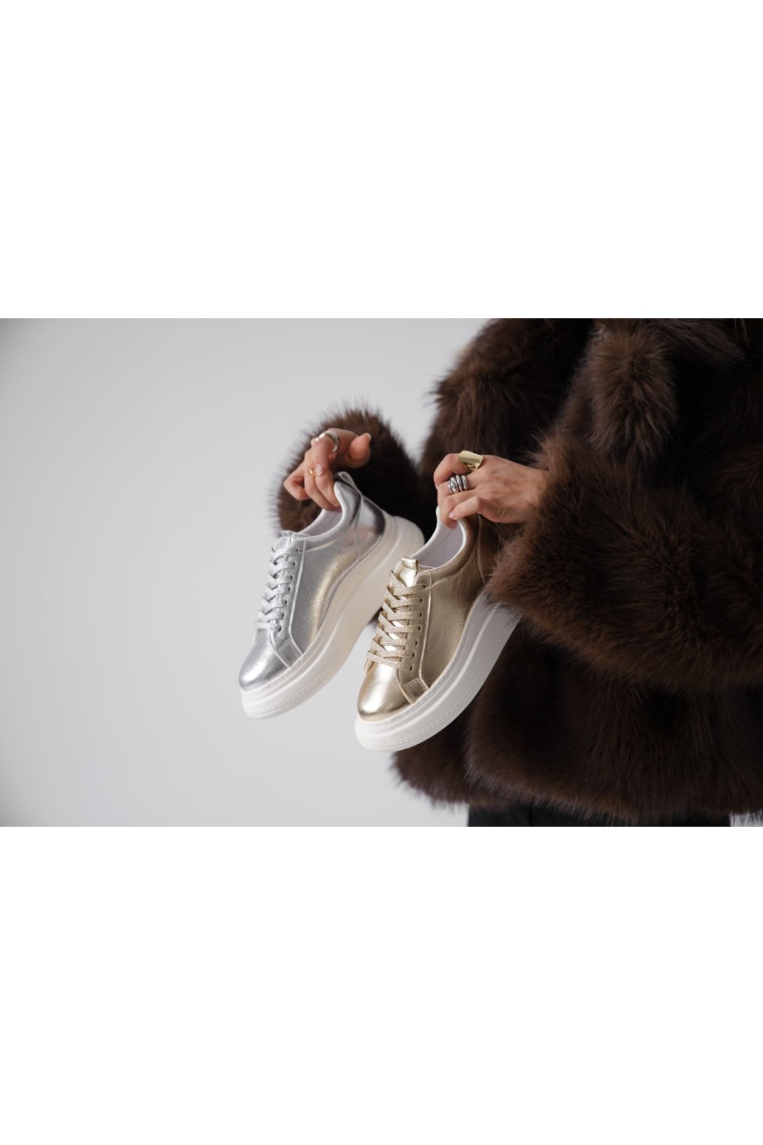 Gümüş Kadın Sneaker TR01MS05B