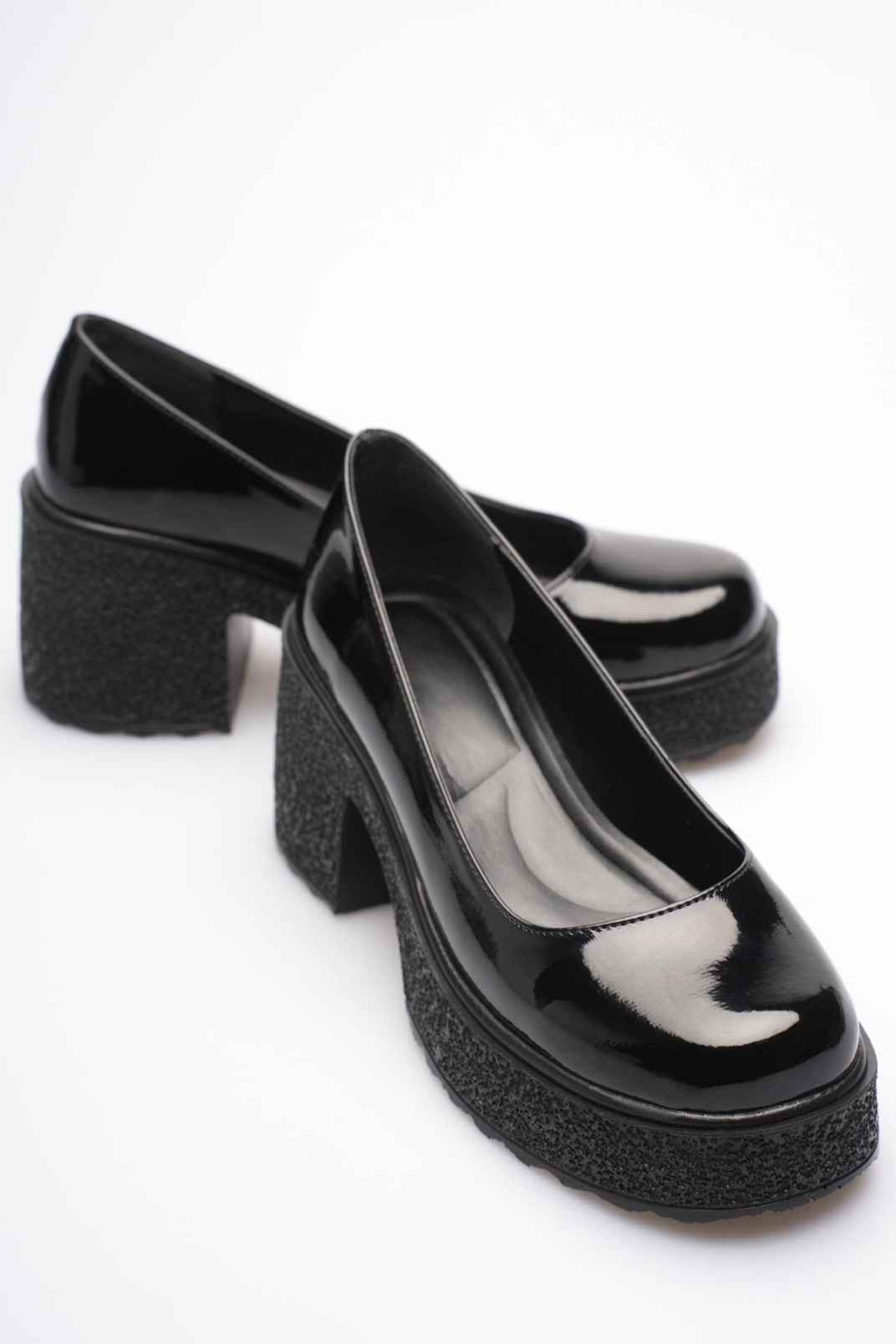 Kadın Siyah Rugan Günlük Ayakkabı TR06MS04A