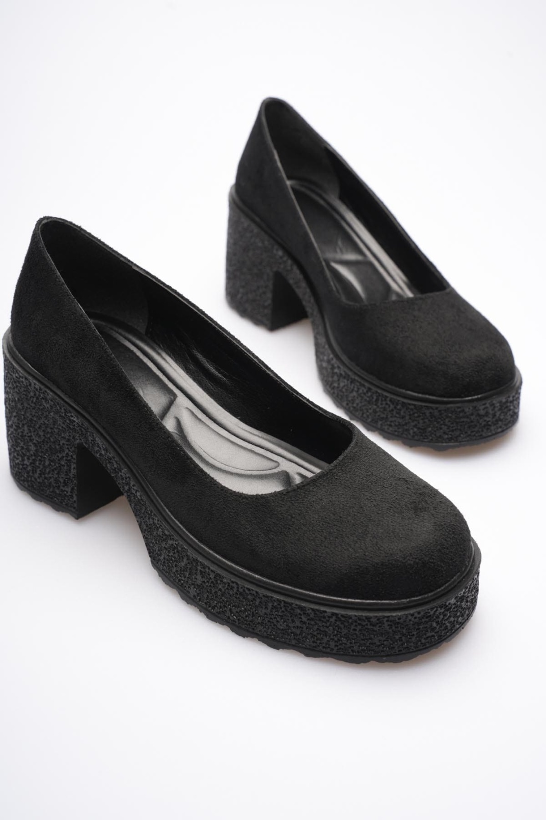 Siyah Süet Kadın Günlük Ayakkabı TR06MS04E