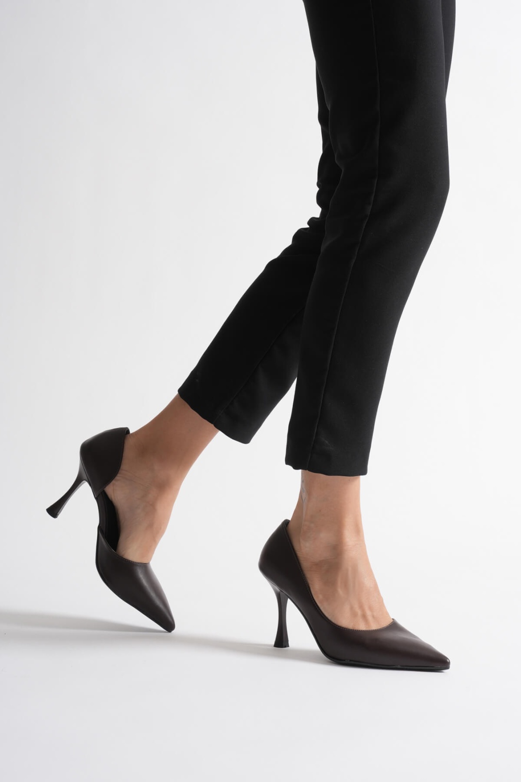 Kadın Acı Kahve Cilt Topuklu Ayakkabı TR08MS45Y