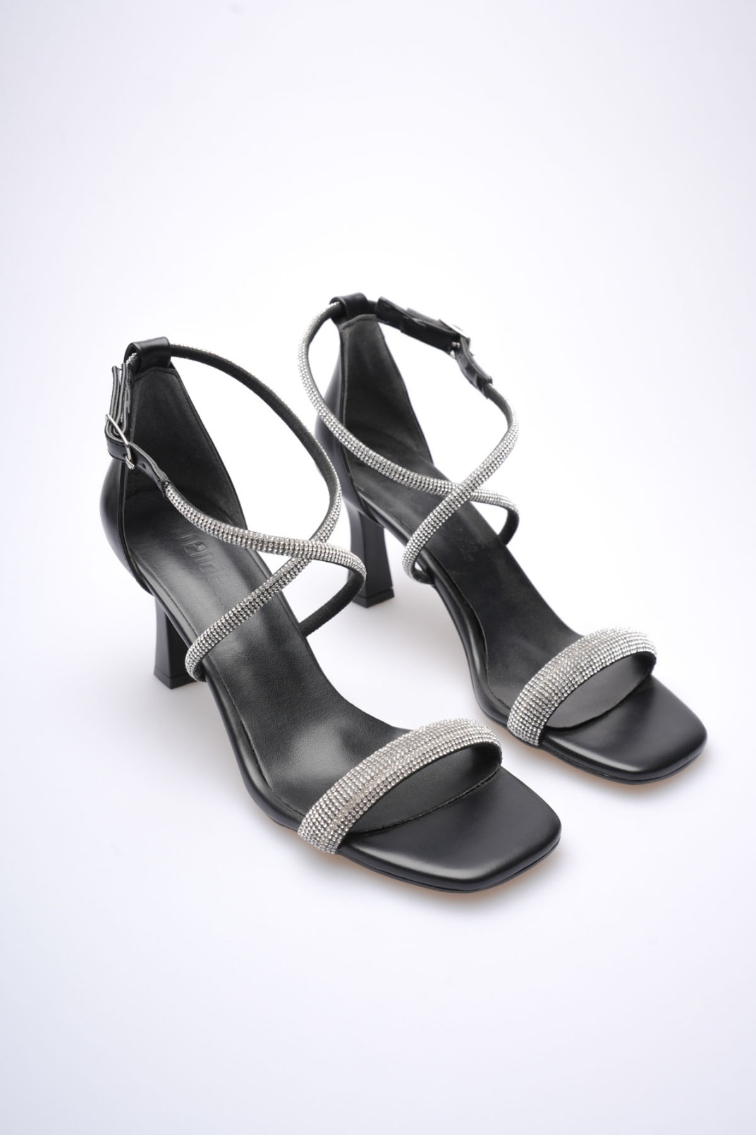 Siyah Kadın Topuklu Sandalet TR12MY03A