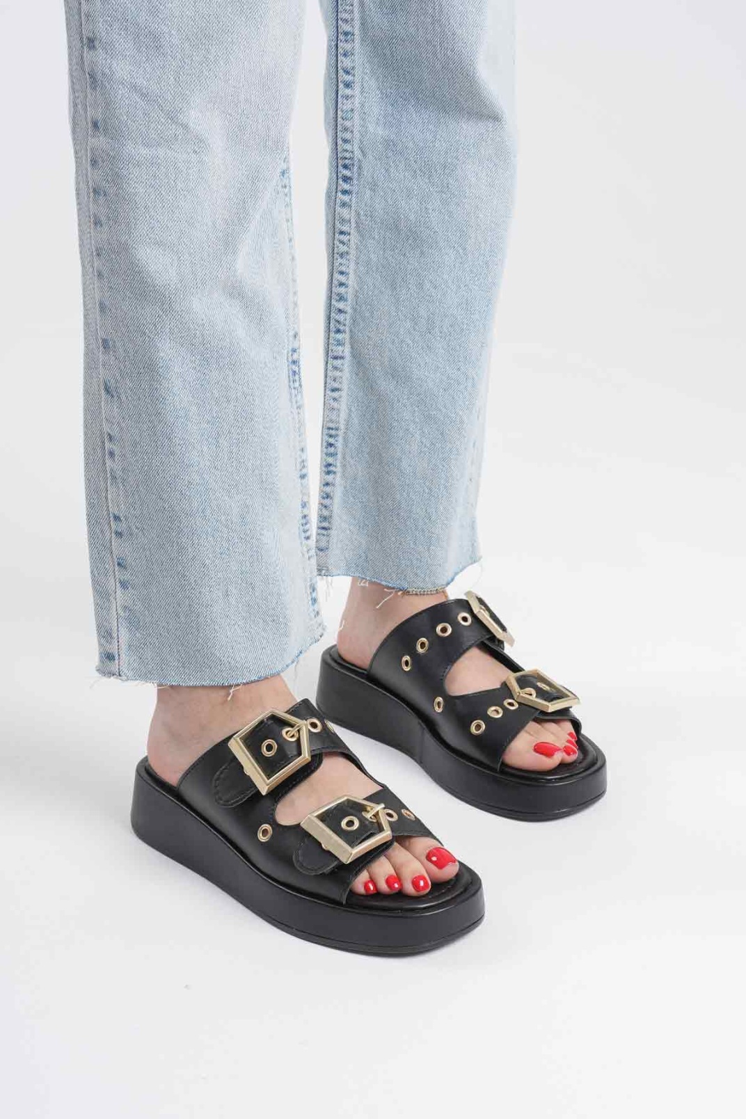 Kadın Siyah Cilt Terlik TR17MY04A